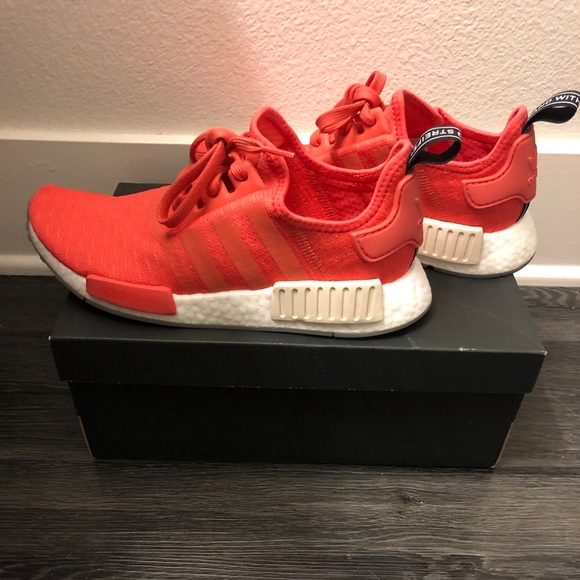 adidas nmd r1 coral